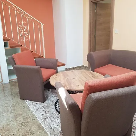 Loft Centrum Maisonette Apartment *